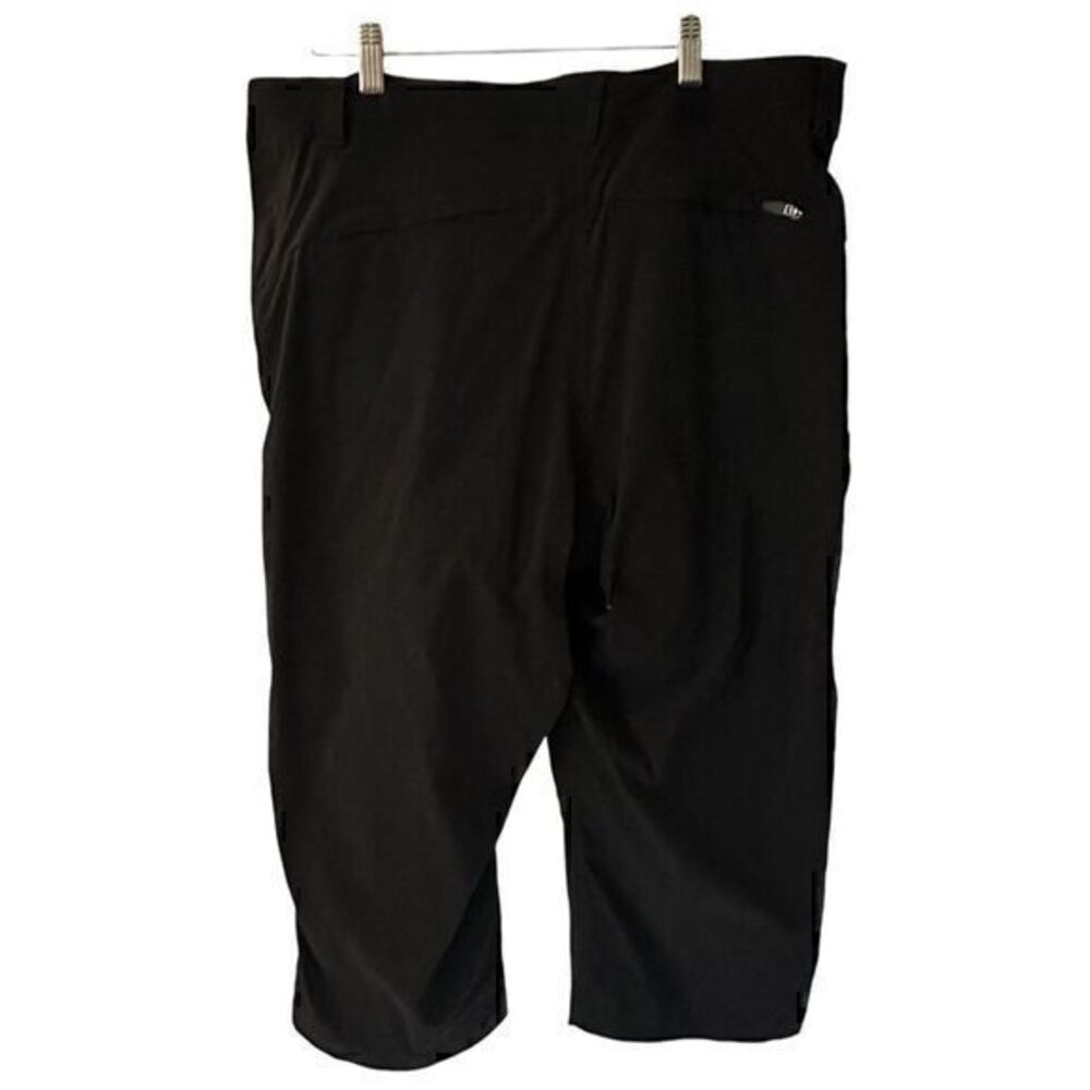 L.L. Bean Womens Block Cropped Cargo‎ Padded Bike Stretchy Pants Pockets Size M
